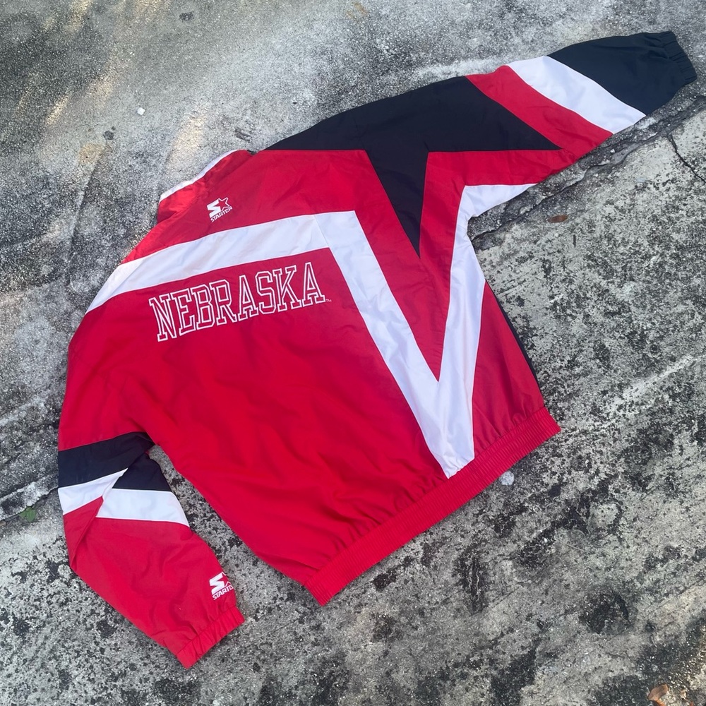 STARTER Vintage Nebraska Cornhusker Husker Red and Black Windbreaker Jacket